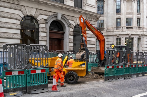 Roadworks In The City Of London MED Istock 2204758947 Whitemay
